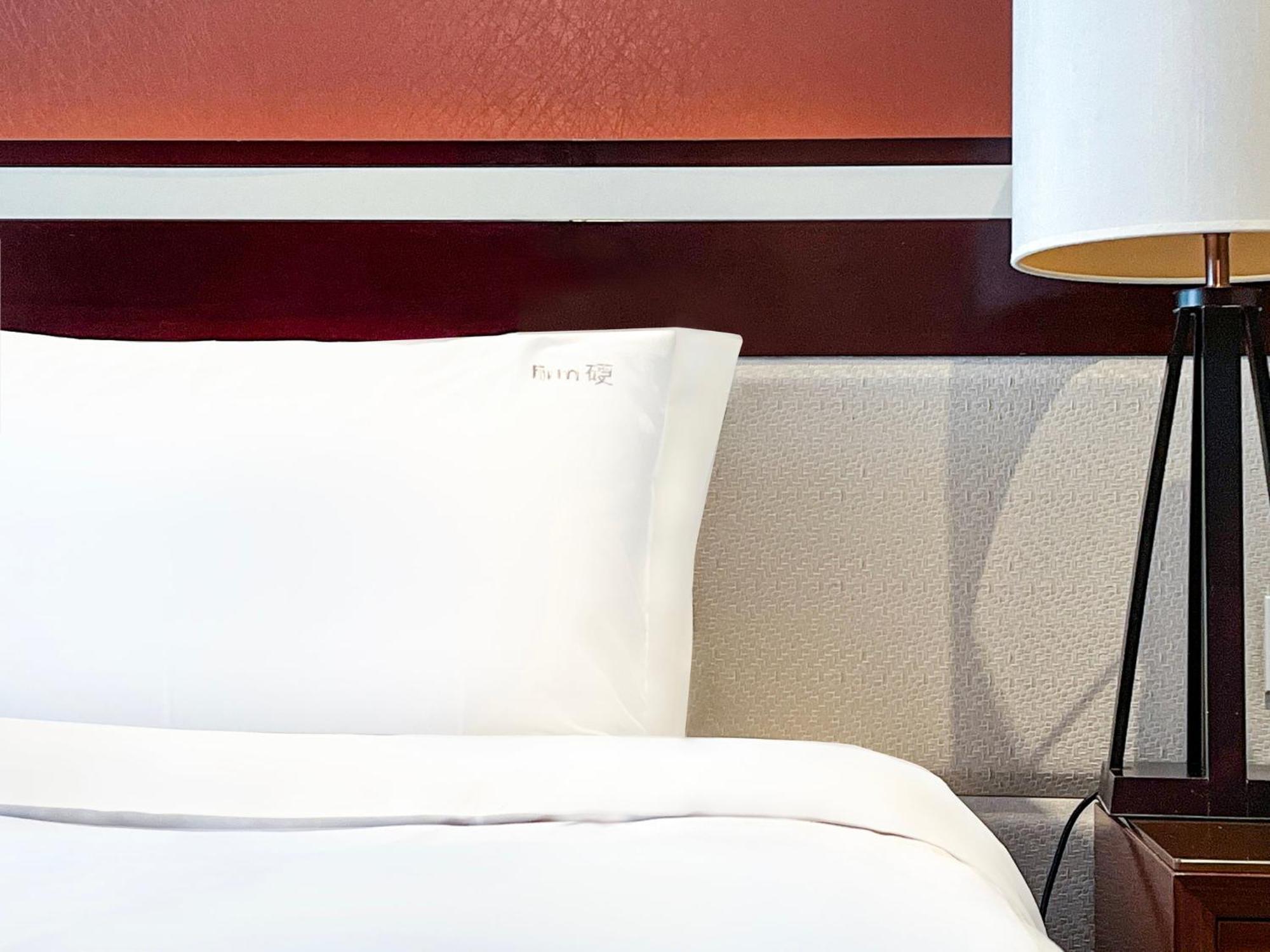 Holiday Inn Beijing Shijingshan Parkview, an IHG Hotel Buitenkant foto